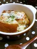 食パンで＊絶品オニオングラタンスープ