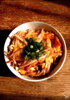 エビチリ風！もやしだけの簡単丼-レシピのメイン写真