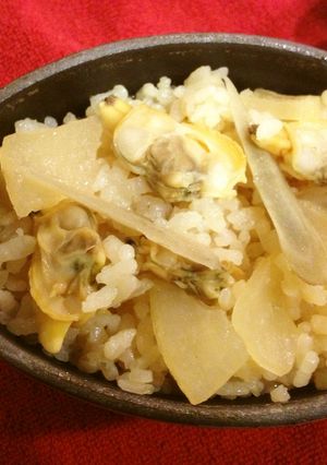 Staub(ラウンド10cm)あさり御飯-レシピのメイン写真