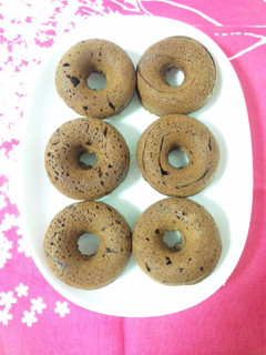 外はサクッと♪ココアの焼きドーナツ-レシピのメイン写真