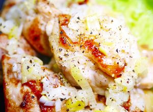ぷりぷりジューシー！鶏もも肉のねぎ塩だれ-レシピのメイン写真