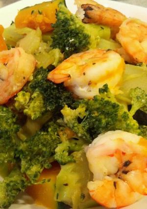 えびと野菜のハーブ炒め-レシピのメイン写真