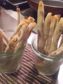 簡単でごめんね◇クリチ&レーズン春巻-レシピのメイン写真