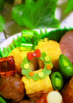 簡単！キャラ弁☆小さなクリスマスリース-レシピのメイン写真