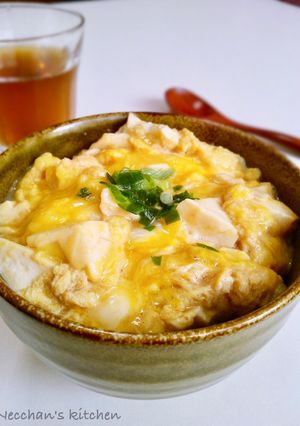 パパっと♪くずし豆腐のとろ～りチーたま丼-レシピのメイン写真