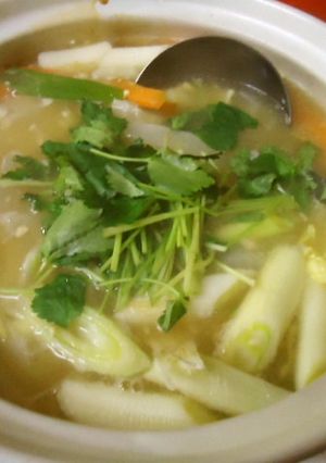 鯛の中骨で味噌汁　土鍋仕立て-レシピのメイン写真