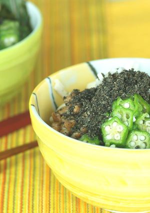 ネバトロ黒ごま丼-レシピのメイン写真