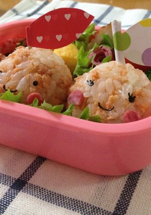 リンゴちゃん♪キャラ弁-レシピのメイン写真