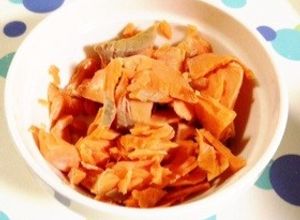 ふっくら茹で鮭☆お弁当やおにぎりに♪-レシピのメイン写真
