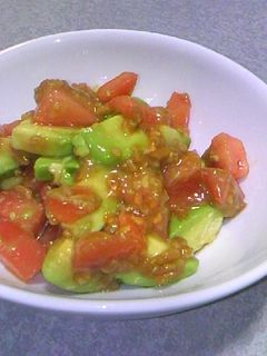 アボカドとトマトの醤油麹和え-レシピのメイン写真