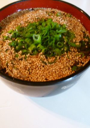 ゴマ、ねぎたっぷり蕎麦-レシピのメイン写真