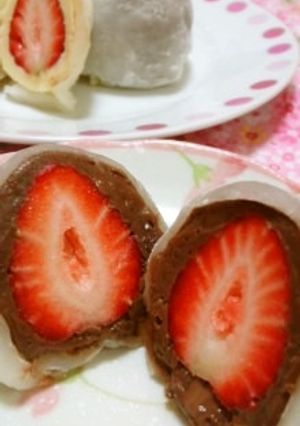 電子レンジで簡単♪洋風生チョコいちご大福-レシピのメイン写真