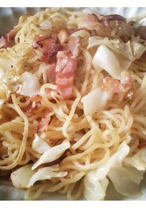 カリカリベーコンの塩麹焼きそば-レシピのメイン写真