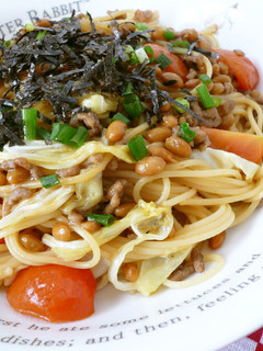 簡単!旨っ❤挽肉&納豆焼肉パスタ-レシピのメイン写真