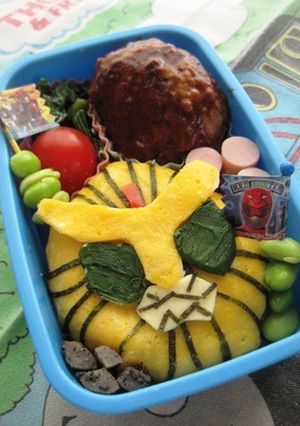 仮面ライダービーストキャラ弁（幼稚園）-レシピのメイン写真