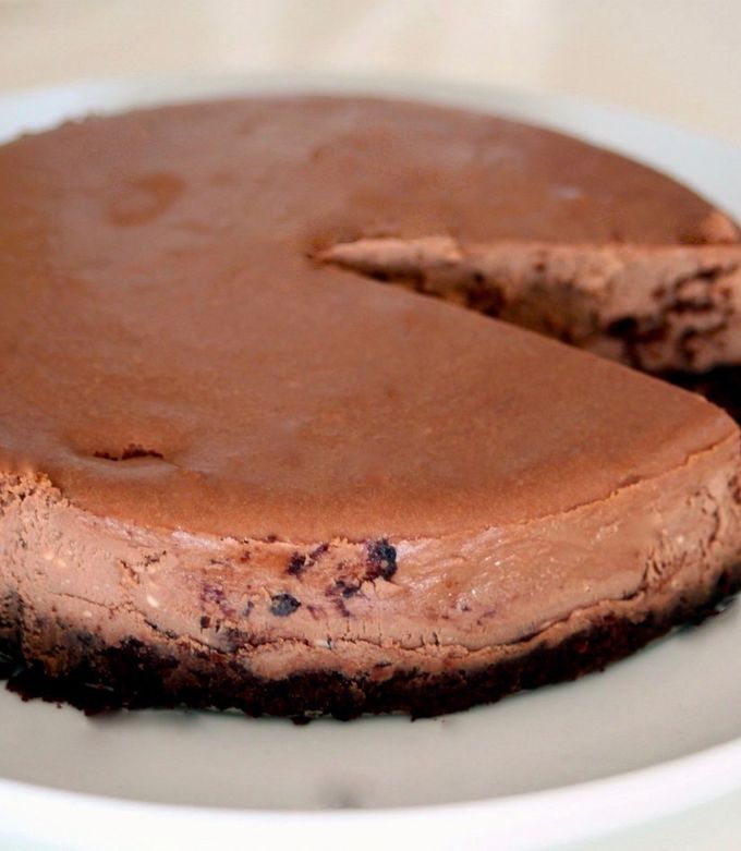ほんとに簡単。濃厚な生チョコチーズケーキ-レシピのメイン写真