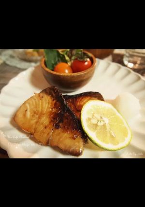 ブリの漬け焼き♪-レシピのメイン写真