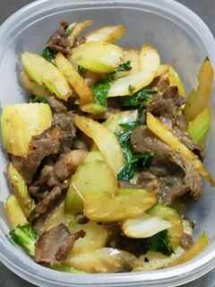 セロリと牛肉のオイスター炒め-レシピのメイン写真
