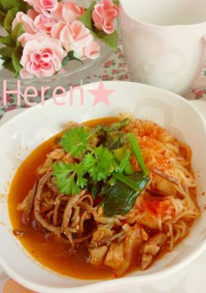 チキンとぜんまいと結び白滝の韓国風煮★-レシピのメイン写真
