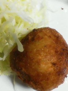 里芋コロッケ♪チーズ+餅-レシピのメイン写真