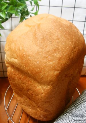 塩麹deふんわり食パン♪-レシピのメイン写真