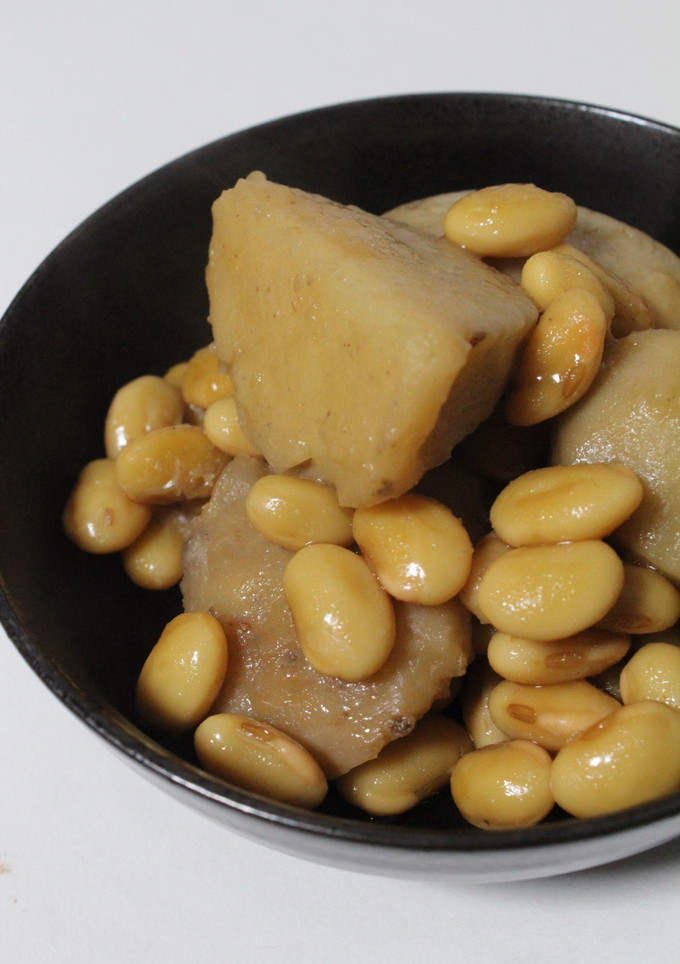 ぶり大根の煮汁de里芋と大豆の煮物-レシピのメイン写真