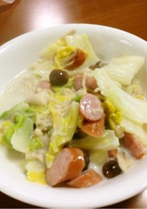 白菜とウィンナーのミルク煮-レシピのメイン写真