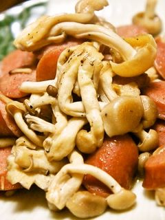 ご飯がススム♪シメジのバター炒め-レシピのメイン写真
