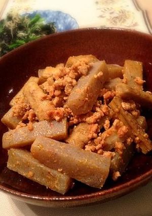 牛蒡とコンニャクのピリ辛味噌炒め-レシピのメイン写真