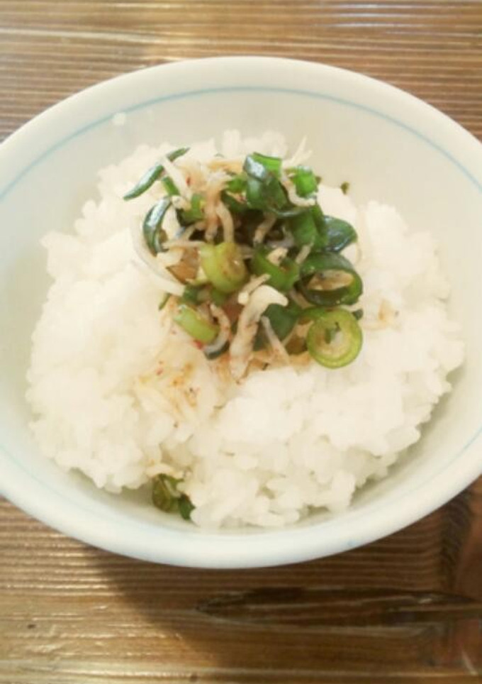【1分でできる！】しらすのご飯のお供-レシピのメイン写真