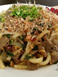 香港風、牛肉を使った焼きうどん-レシピのメイン写真
