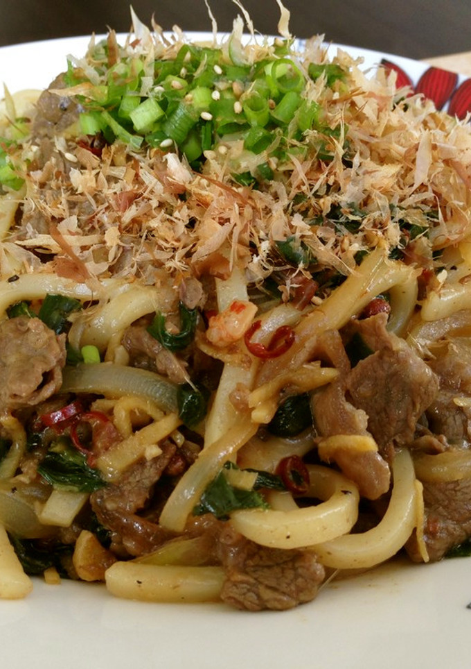 香港風、牛肉を使った焼きうどん-レシピのメイン写真