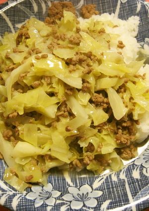 キャベツとひき肉かけご飯-レシピのメイン写真