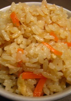 人参・ツナ・油揚げの炊き込みご飯-レシピのメイン写真