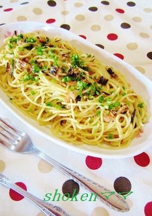鮭フレーク＆塩こんぶのおかかパスタ♪-レシピのメイン写真