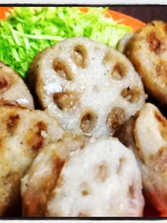 酒粕とドライトマトの蓮根はさみ揚げ♡-レシピのメイン写真