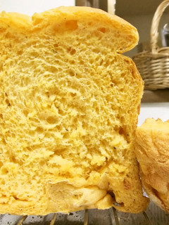 HBで!イギリスパン風の トマトパン♪-レシピのメイン写真