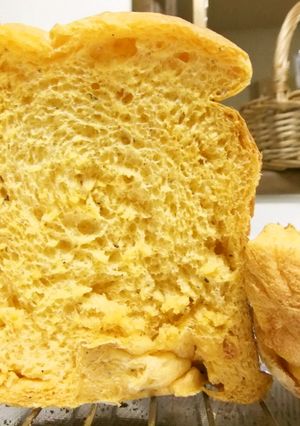HBで！イギリスパン風の　トマトパン♪-レシピのメイン写真