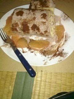 市販のロールケーキをバレンタインように-レシピのメイン写真