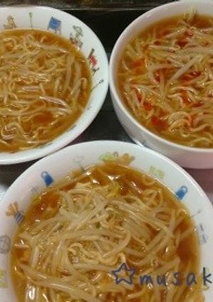 子供も身体もニッコリ☆もやし生姜ラーメン-レシピのメイン写真