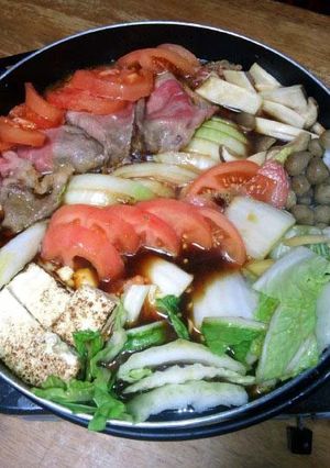いつものすき焼き＋トマト＝コクアップ！-レシピのメイン写真