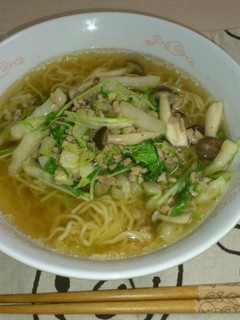あるものでラーメンの具をどうぞ!-レシピのメイン写真