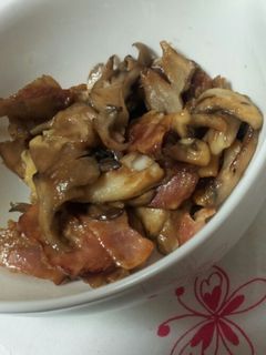 舞茸とベーコンのチーズ合わせ-レシピのメイン写真
