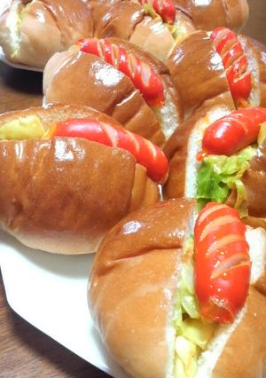 カレー風味♪ロールパンdeホットドッグ-レシピのメイン写真