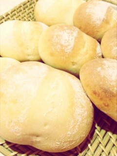 *もちもちしっとり餅粉パンʕ•̫͡•ʔ-レシピのメイン写真