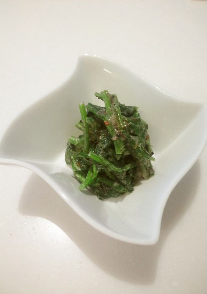ほうれん草の胡麻和え！ラー油をかけて！-レシピのメイン写真