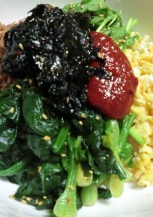 春のほうれん草ピビンパブ-レシピのメイン写真