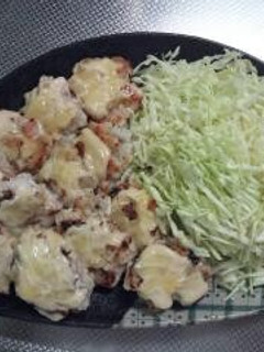 鳥胸肉とレンコンのマヨぽんチーズ焼き-レシピのメイン写真