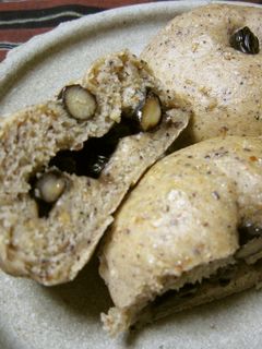どこまでも黒豆なパン-レシピのメイン写真