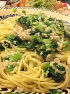 鶏ひき肉と小松菜のあっさりクリームパスタ-レシピのメイン写真
